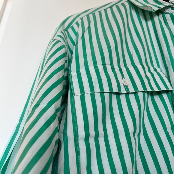 Vintage White & Green Button-Down - Picture 2 of 3